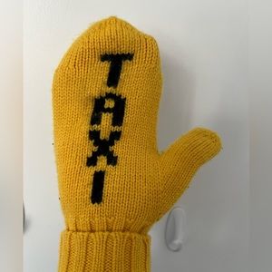 Kate Spade mittens